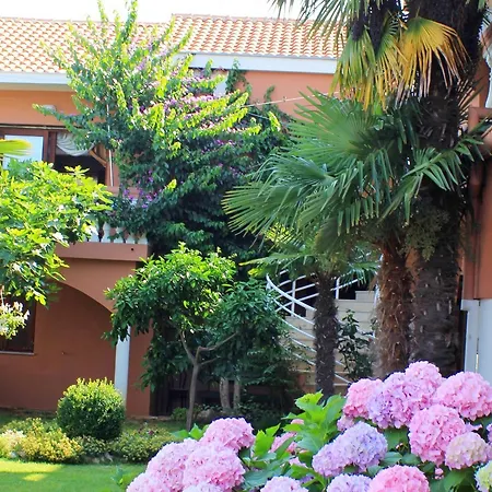 Marinko Otel 3*