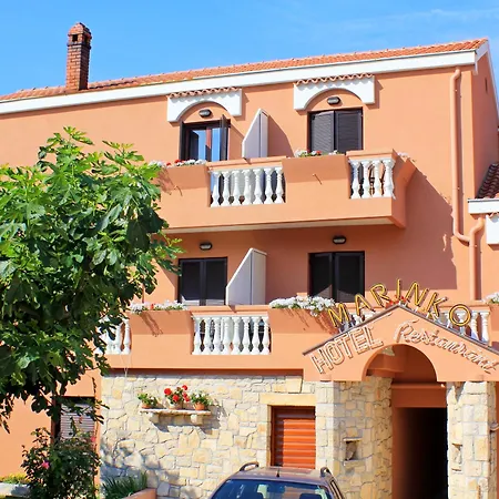Marinko Hotel 3*