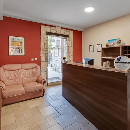 Marinko 3* Zadar