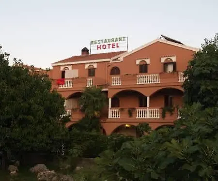 Hotel Marinko