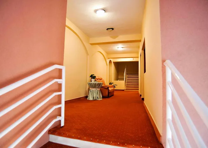Marinko Hotel Zara
